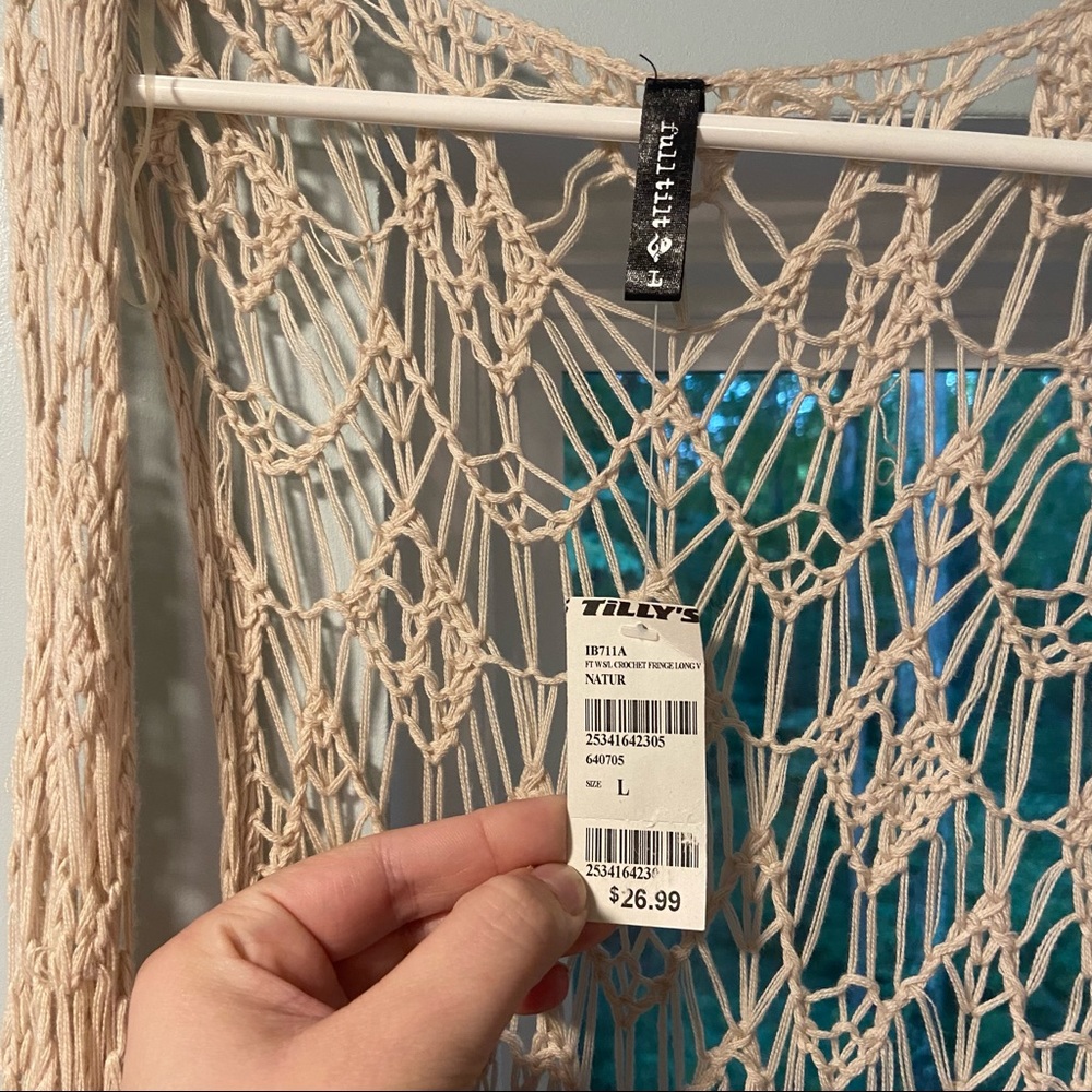 Tilly’s Full Tilt Long Woven Cover. NWT - Picture 7 of 7